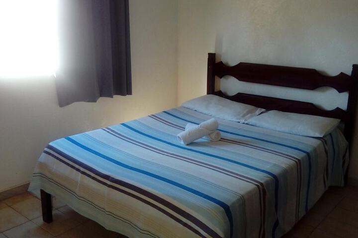 Room 16 of 27