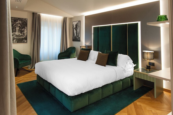Room 40 of 157