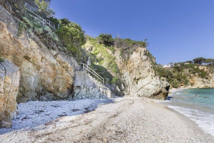 Beach 15 of 18