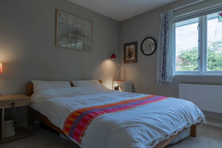 Room 5 of 19