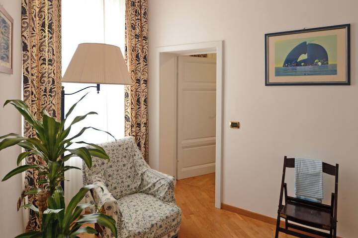 Room 20 of 46