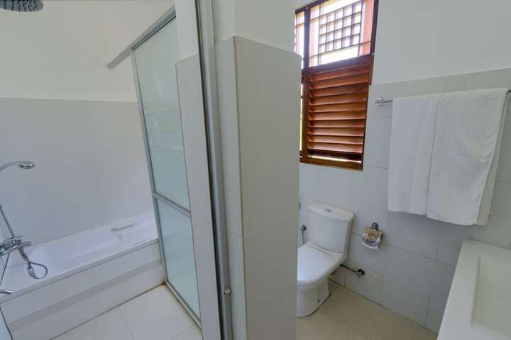 Room 20 of 29