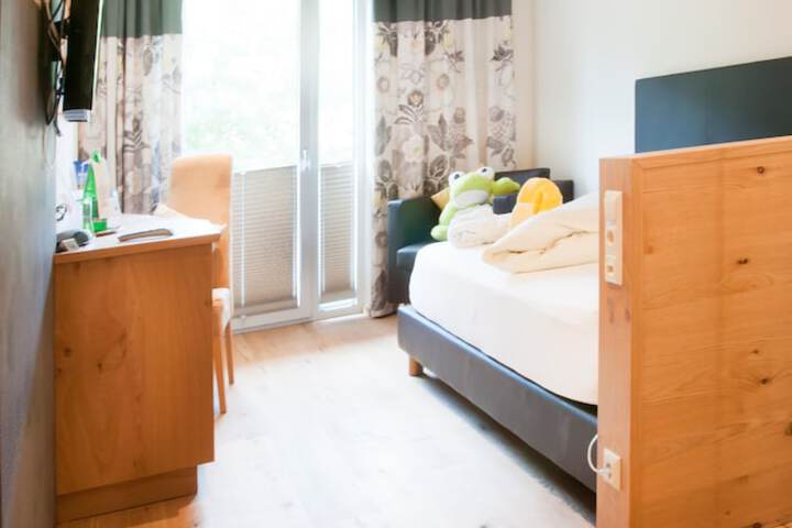 Room 29 of 109