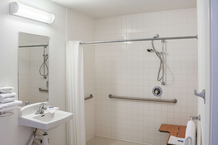 Clean Restrooms