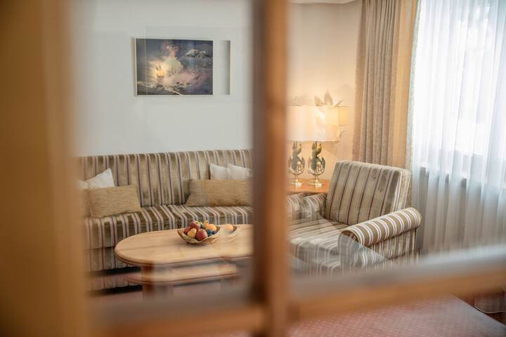Room 33 of 67