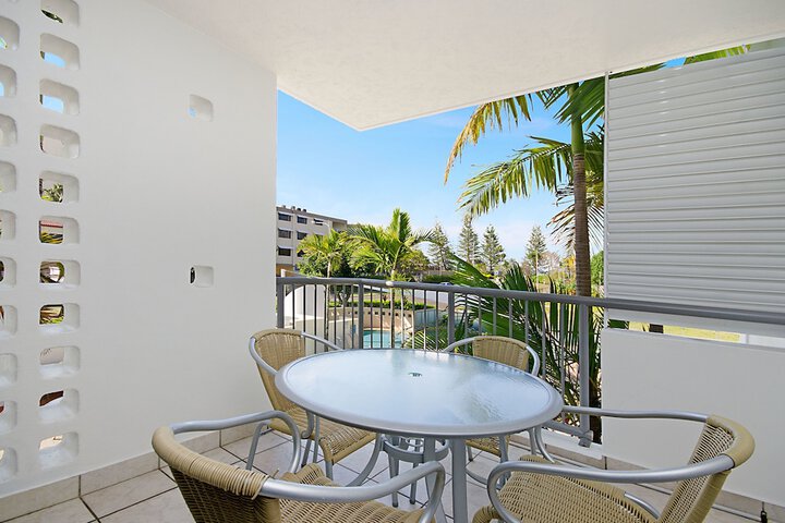 Terrace/Patio 43 of 90