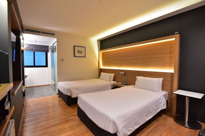 Room 26 of 78