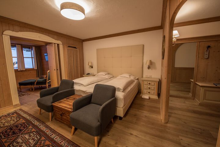Room 26 of 111