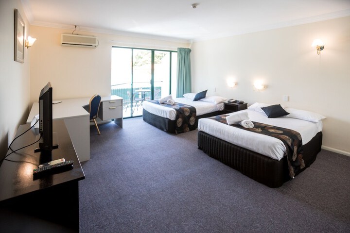 Room 22 of 69