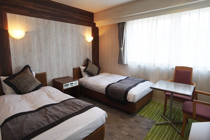 Room 15 of 81
