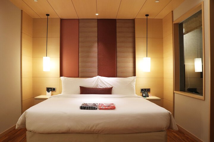 Room 13 of 51