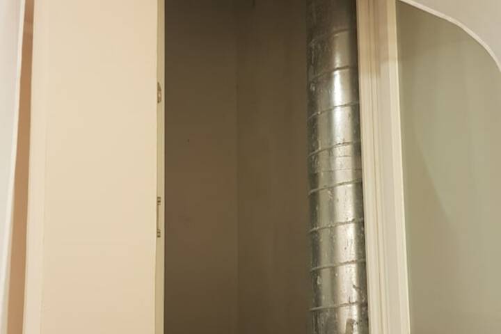 Room 8 of 71