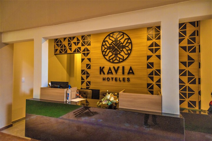 Hotel Interior 2 of 115