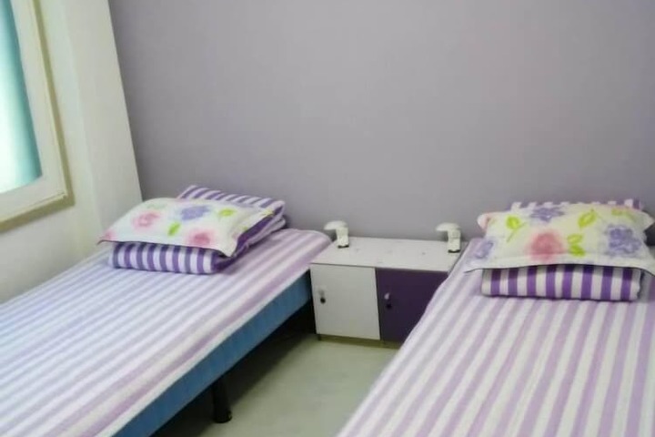 Room 16 of 22