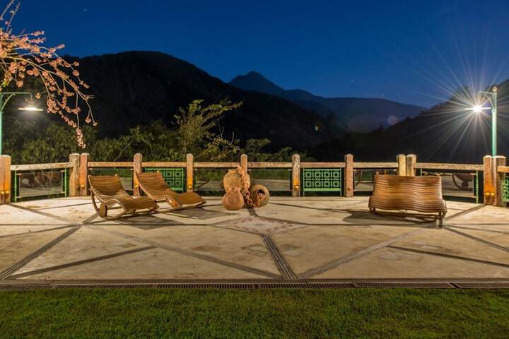 Terrace/Patio 99 of 104