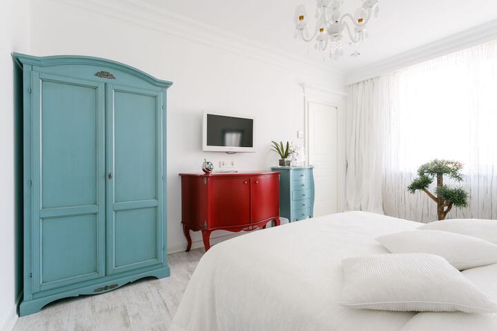 Room 3 of 69