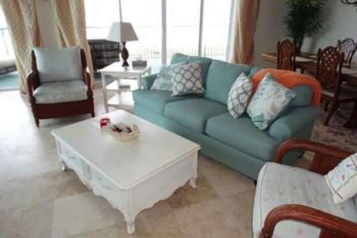 Image of Luxury Oceanfront 501 by RedAwning