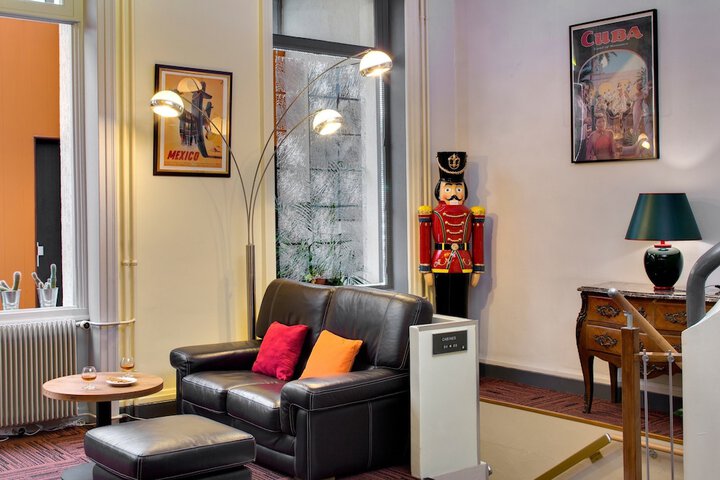 Lobby Entry