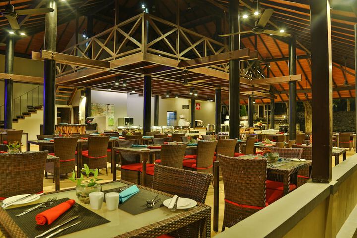 Dining 50 of 78