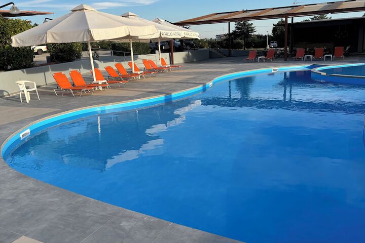 Pool 37 of 58
