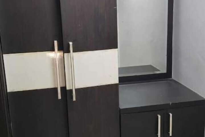 Room 10 of 23