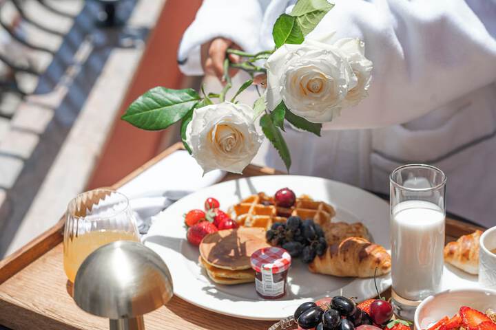 Breakfast/Coffee Service 59 of 72