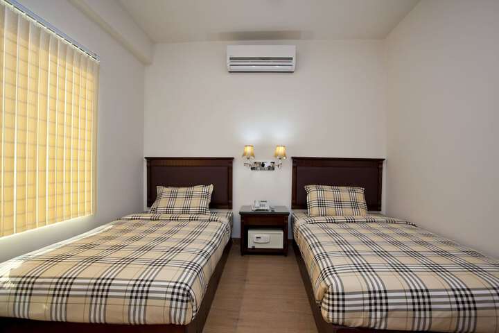 Room 10 of 56