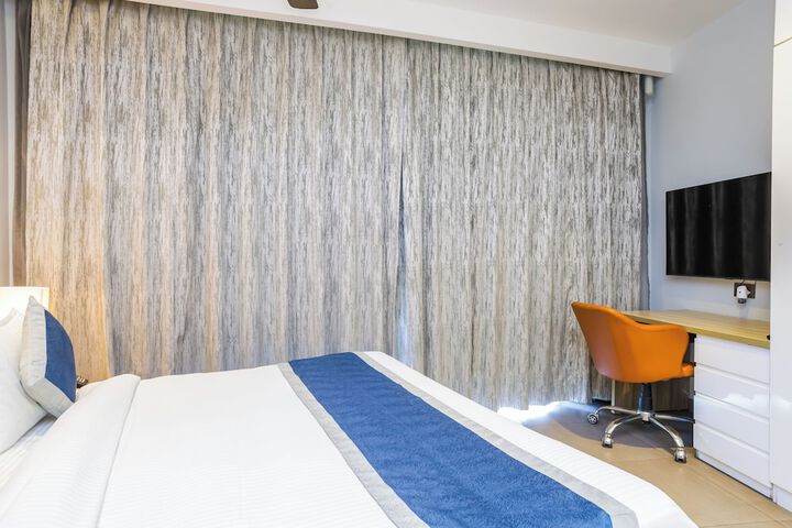 Room 34 of 67