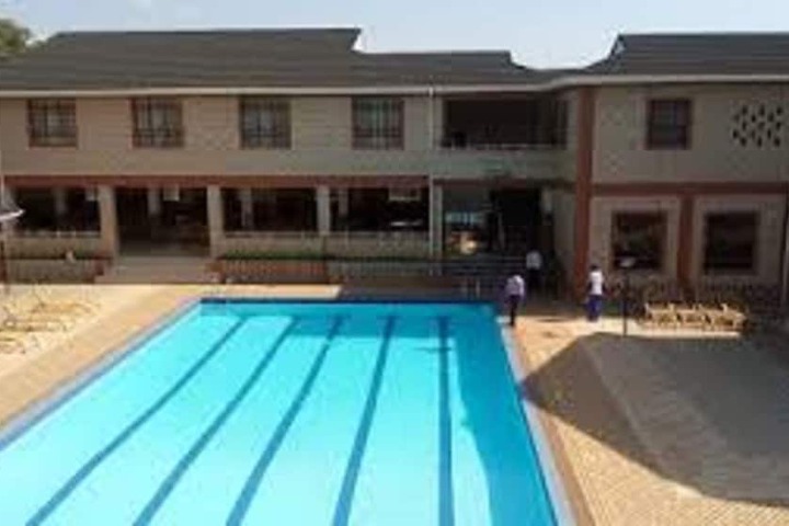 Pool 15 of 19