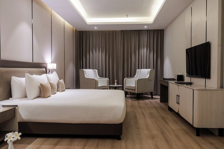 Room 18 of 47
