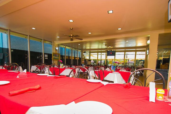 Dining Photos