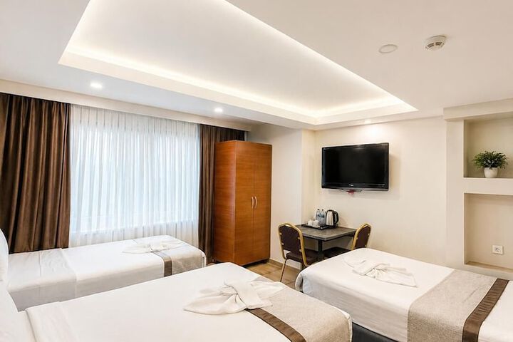 Room 26 of 64