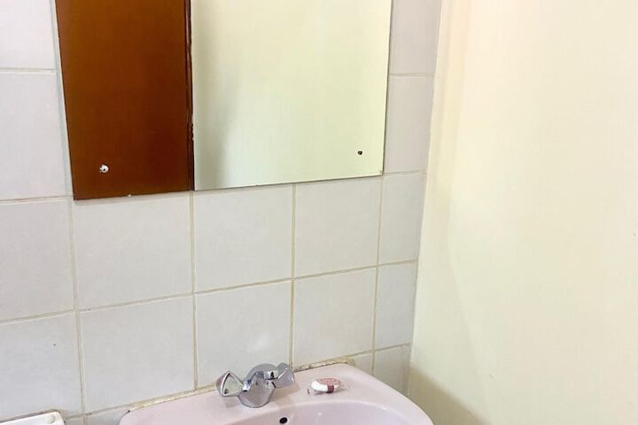 Room 22 of 27