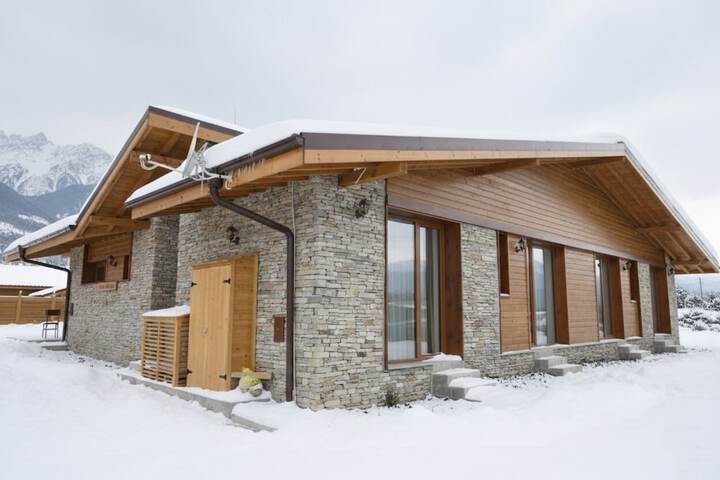 Villa Raphael near Pirin Golf Resort in Razlog