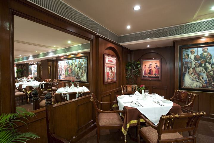 Dining 214 of 258