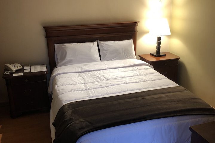 Room 16 of 31