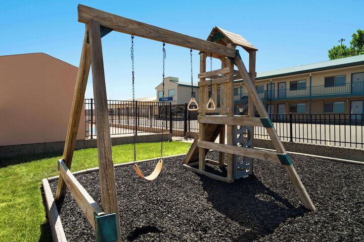 Children's play area - outdoor