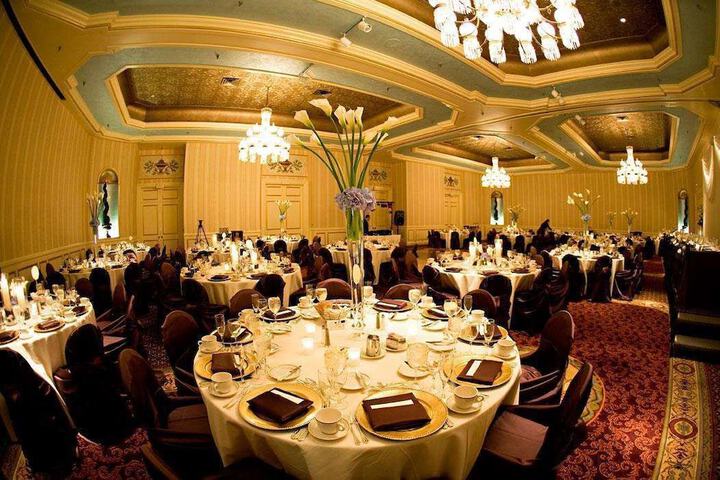 Banquet hall