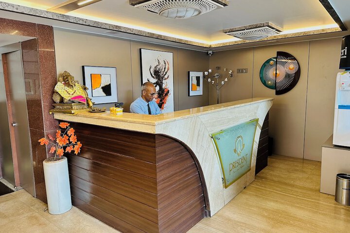 Hotel Interior 6 of 134