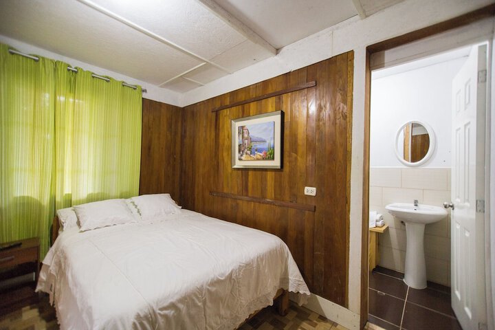 Room 6 of 88