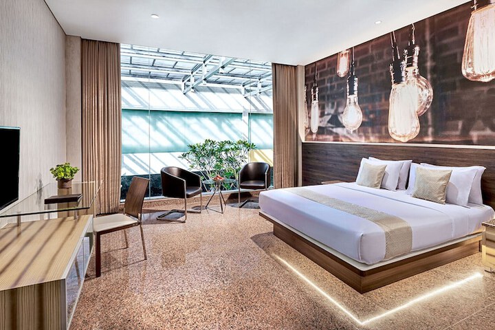 Room 4 of 57
