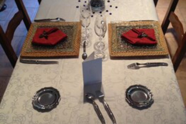 Dining 4 of 16