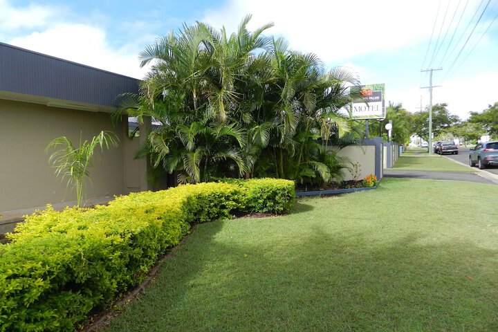 Property Grounds 52 of 72