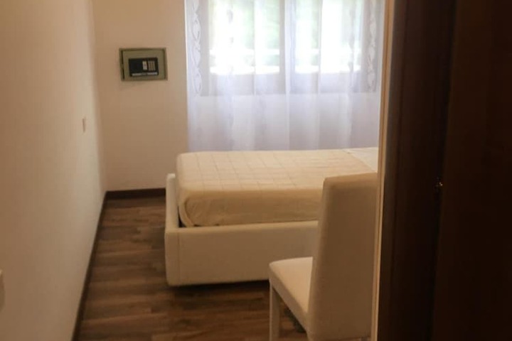 Room 15 of 57