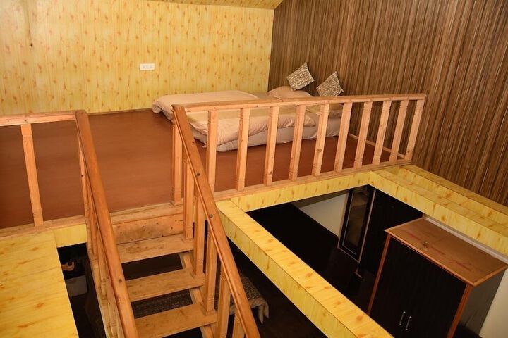 Room 14 of 44