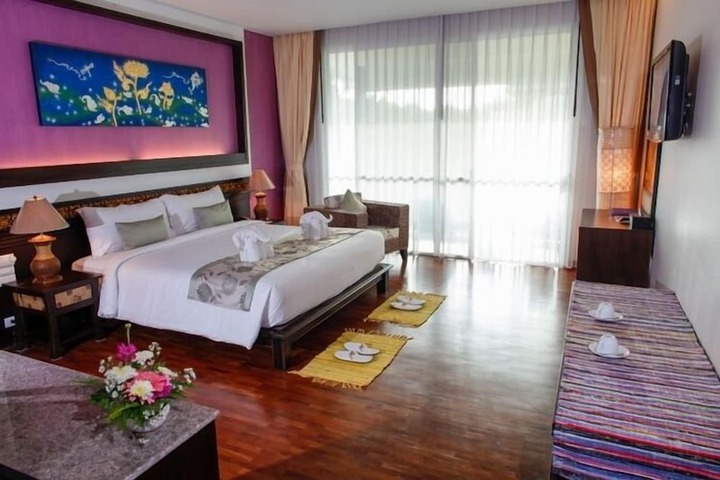 Room 15 of 63