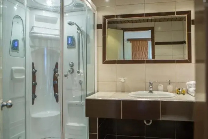 Clean Restrooms