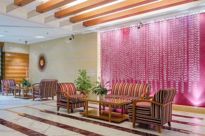 Lobby Entry