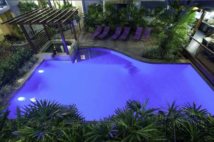 Pool Hotel