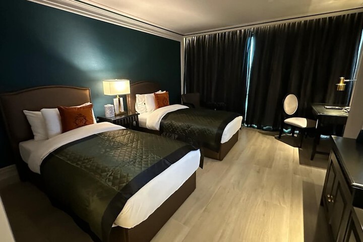 Room 22 of 41